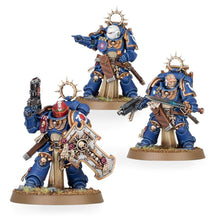 Load image into Gallery viewer, Space Marines: Bladeguard Veterans